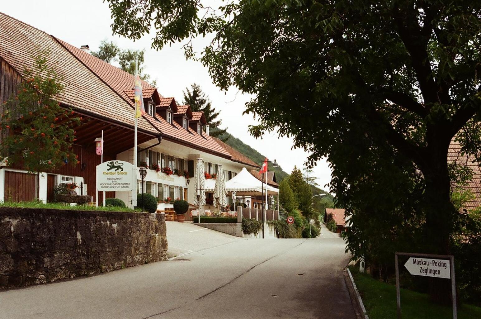Löwen Hotel *